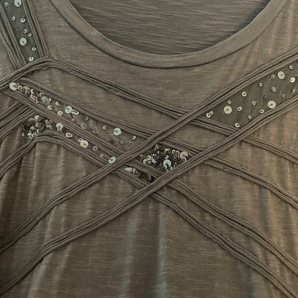 Caslon women’s light brown sequined top - Picture 3 of 3